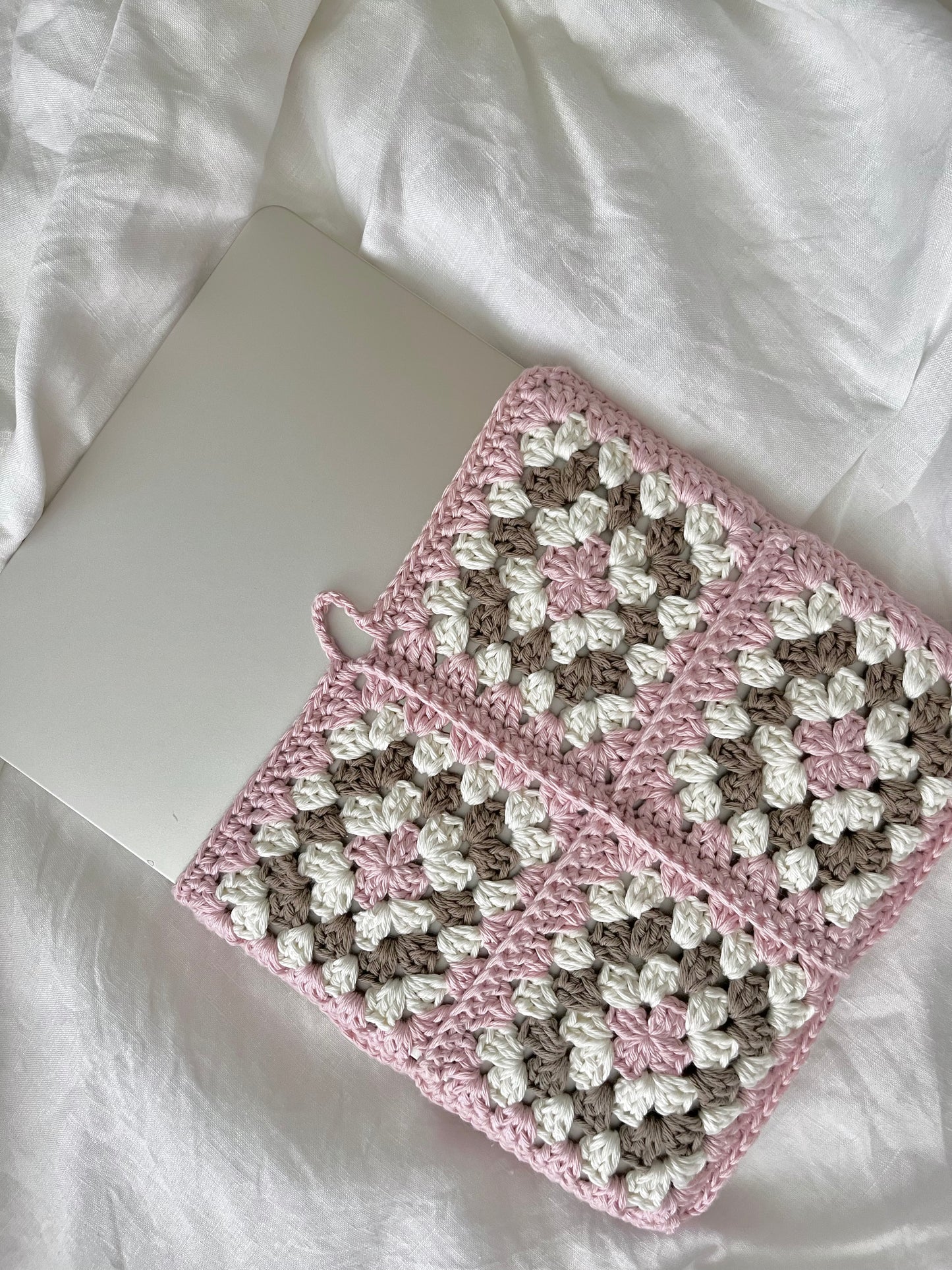 ✿ Housse Hyejin Rose ✿